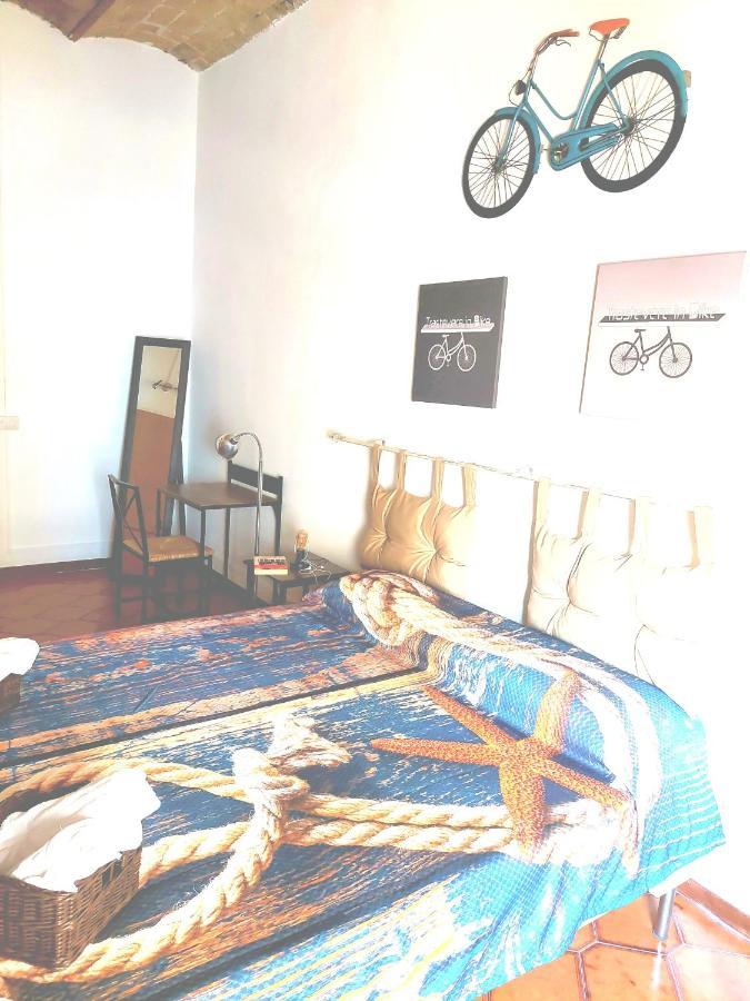 Trastevere In Bike - Con Wi-Fi E Ac Рим Экстерьер фото