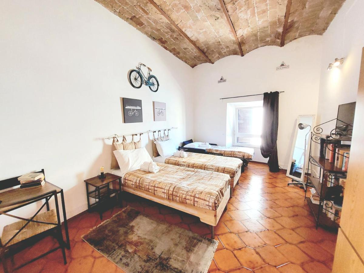 Trastevere In Bike - Con Wi-Fi E Ac Рим Экстерьер фото